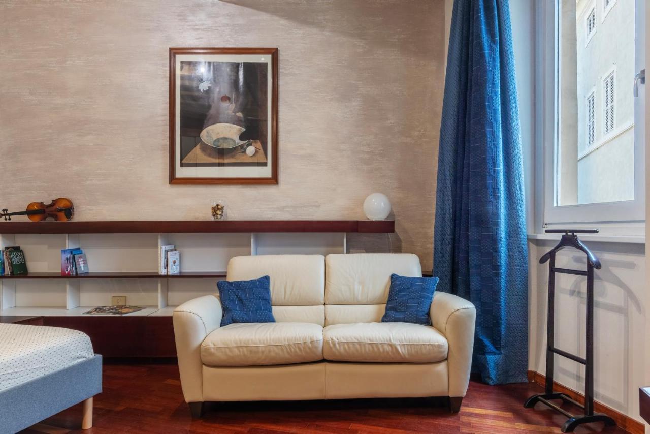 Piazza Navona Petite House Apartment Rome Exterior photo